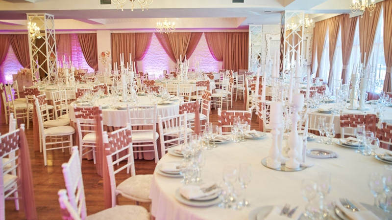 La Provence Banquet Hall Riscanovca