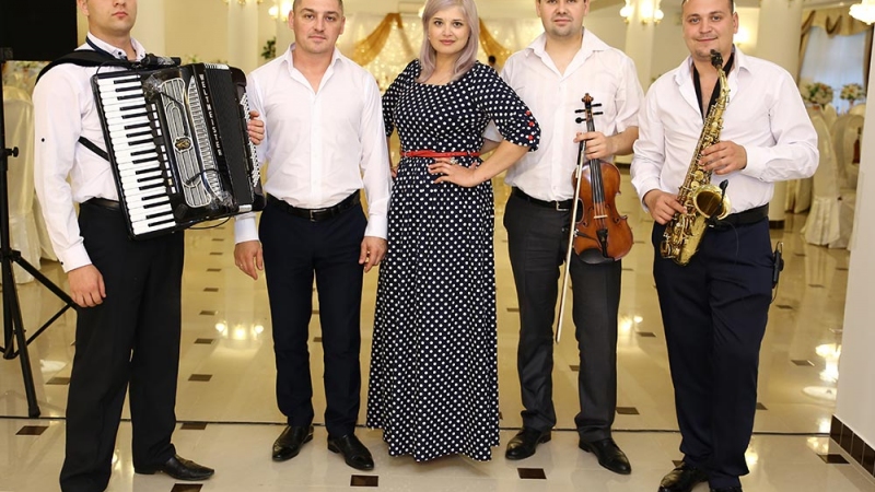 Коллектив Elegans Музыканты на Свадьбу из Кишинева