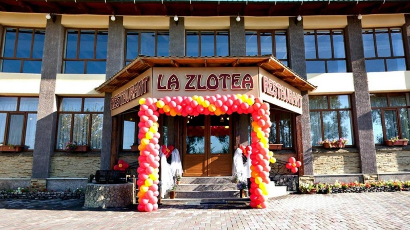 La Zlotea Restaurante in afara Chisinaului - Singera